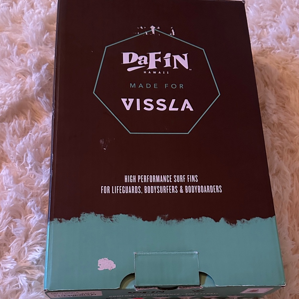 VISSLA DaFin Surf Fins Box in Green and Black
